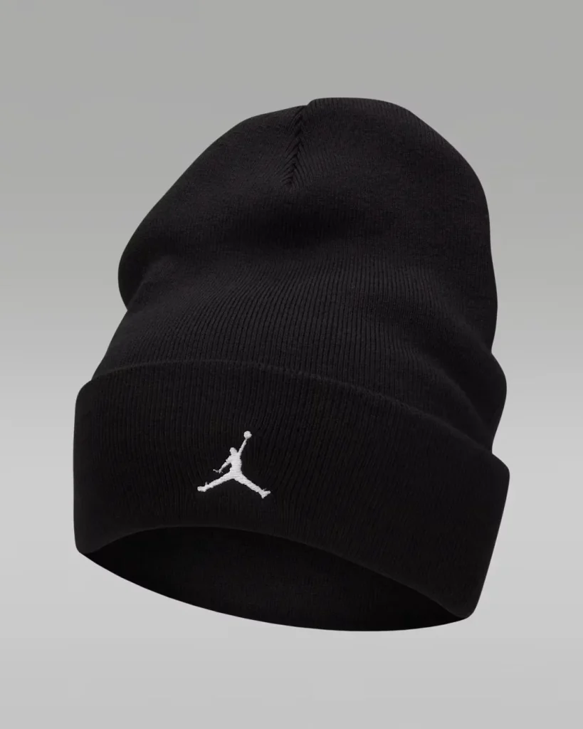 Шапка Nike Air Jordan Peak Essential