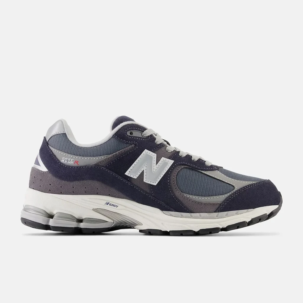 Кросівки New Balance 2002R