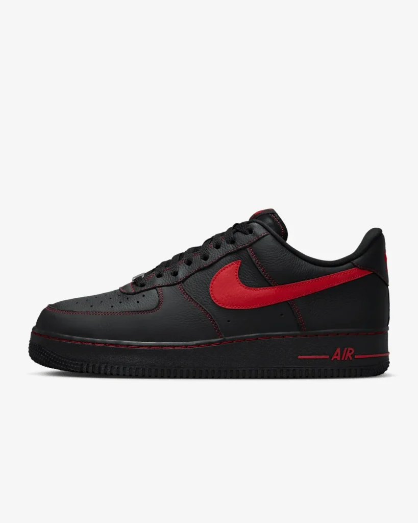 Кросівки Nike Air Force 1 Low ’07 LV8 Bred