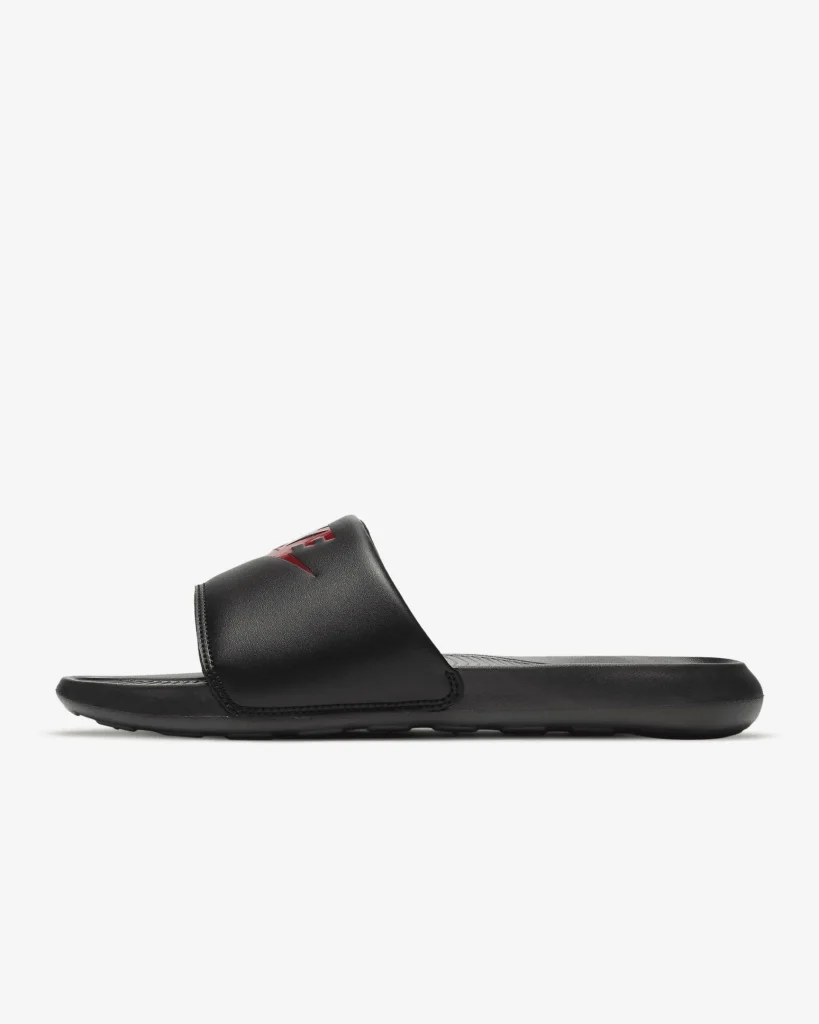 Тапочки Nike Victori One Slide