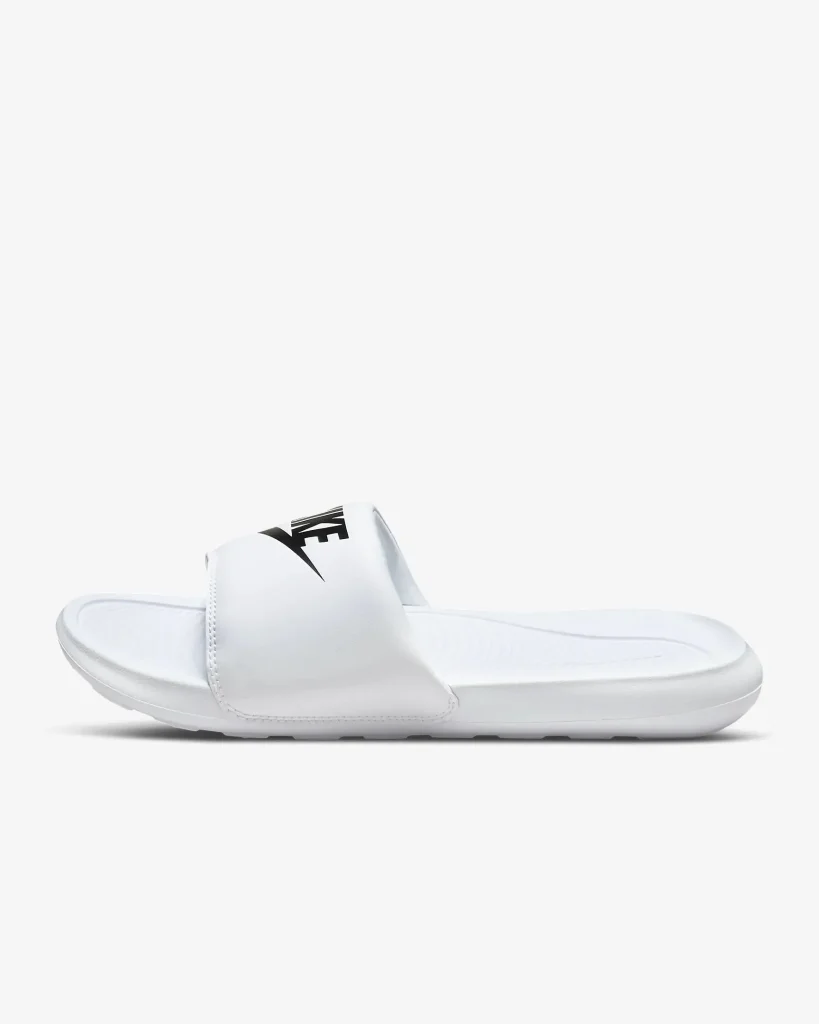Тапочки Nike Victori One Slide