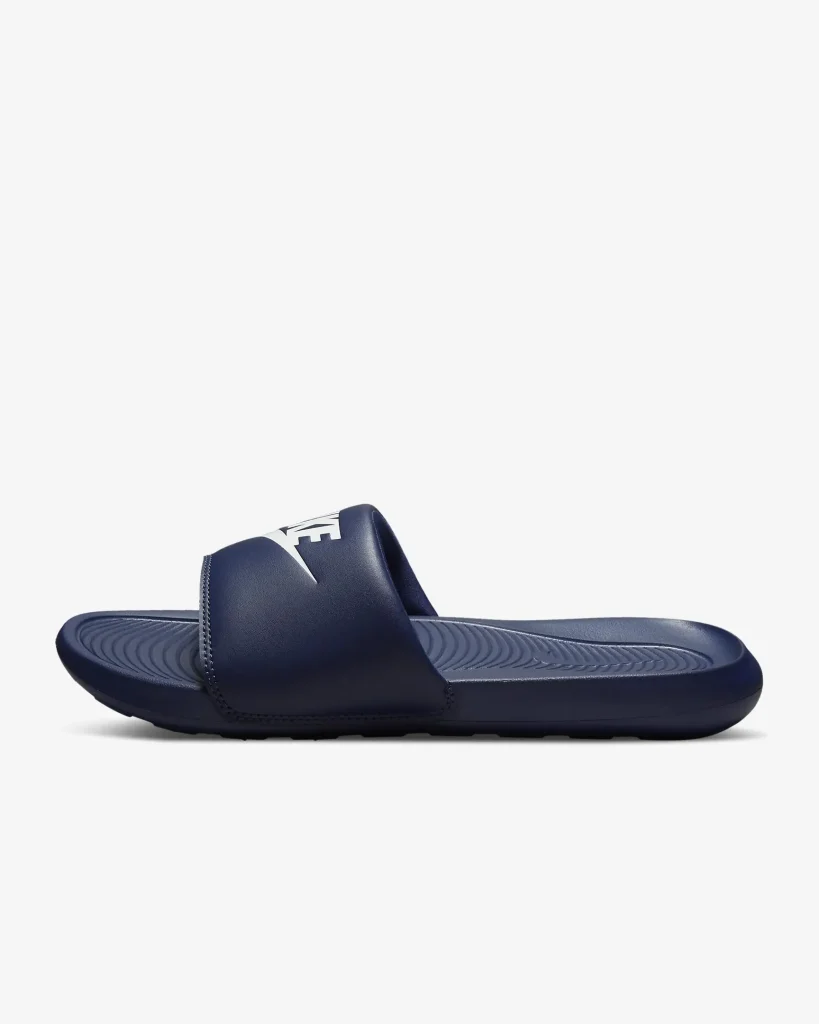 Тапочки Nike Victori One Slide