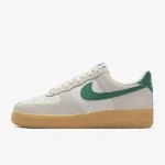 Кросівки Nike Air Force 1 07 Lv8 Beige