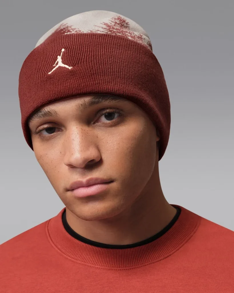 Шапка Nike Air Jordan Peak