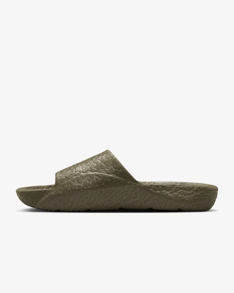 Тапочки Nike Air Jordan Franchise Shower