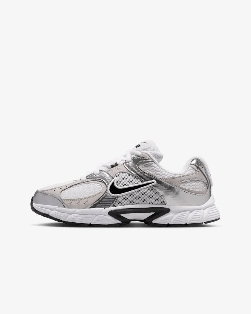 Кросівки Nike V5 RNR