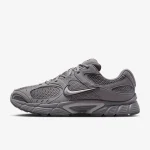 Кросівки Nike V5 RNR